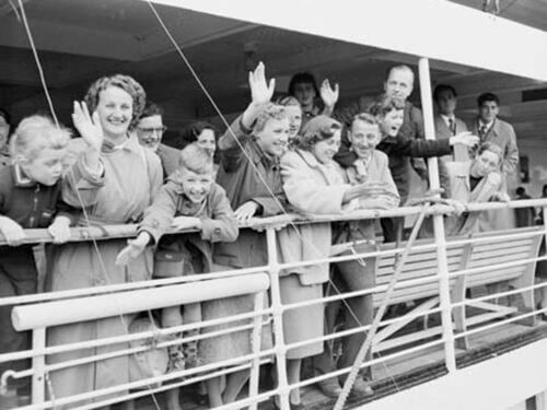 Many Dutch Arrived by Ship - Creswick Historical Society